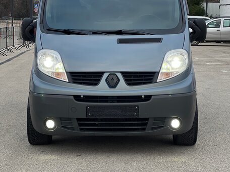2009 Renault Trafic II Рестайлинг, серый, 1880000 рублей, вид 5