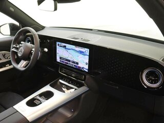 2026 Mercedes-Benz GLB 250+ II (X244, X248), чёрный, 6470000 рублей, вид 4