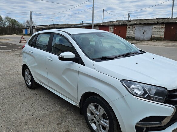 2018 Lada (ВАЗ) XRAY I, белый, 720000 рублей - вид 2