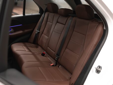 2025 Mercedes-Benz GLE 350 II (V167) Рестайлинг, белый, 10875000 рублей, вид 3