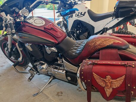 2004 Honda VTX 1800, пурпурный, 1100000 рублей, вид 4