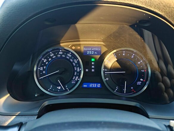 2012 Lexus IS 250 II Рестайлинг 2, белый, 1930000 рублей - вид 11