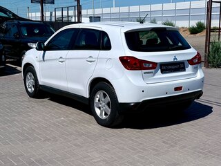 2014 Mitsubishi ASX I Рестайлинг, белый, 1249990 рублей, вид 4