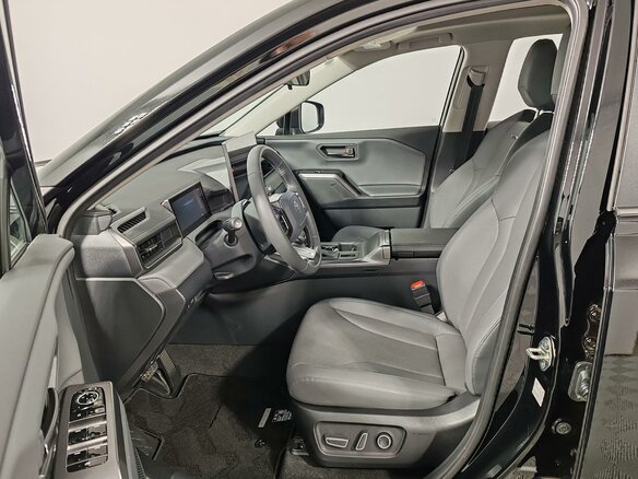 2026 Toyota RAV4 VI (XA60), чёрный - вид 8