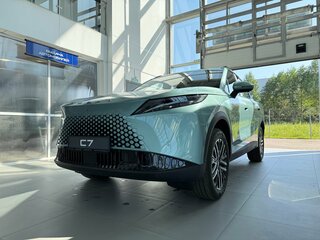 2026 Omoda C7, зелёный, 3099000 рублей, вид 2