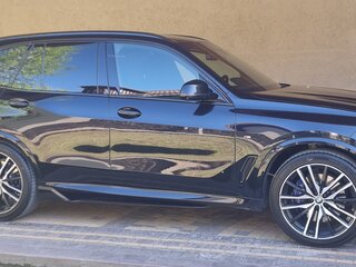 2019 BMW X5 M50d IV (G05/G18), чёрный, 5700000 рублей, вид 4