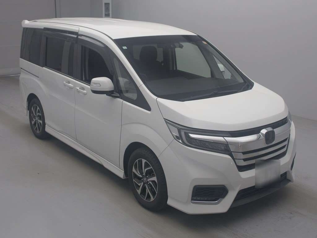 Открыть фотографии: Honda Stepwgn V Рестайлинг