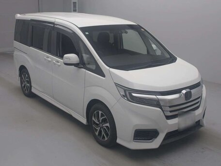 Honda Stepwgn V Рестайлинг