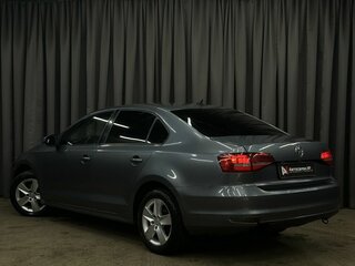 2015 Volkswagen Jetta VI Рестайлинг, серый, 829777 рублей, вид 2