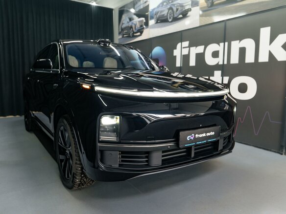 2025 Li Auto (Lixiang) L9 52.3 kWh I Рестайлинг, чёрный - вид 2