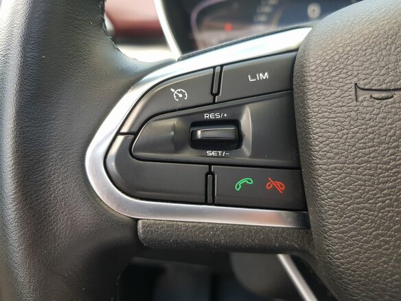 2021 Geely Coolray I, серый, 1599000 рублей - вид 17