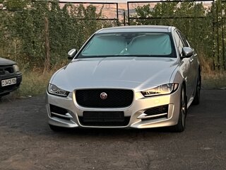 2015 Jaguar XE I, серебристый, 2100000 рублей, вид 2