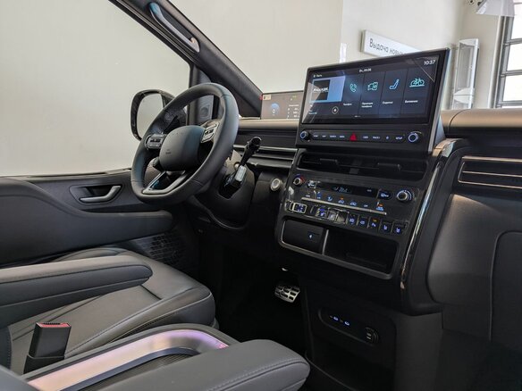 2026 Hyundai Staria I Рестайлинг, чёрный, 10900000 рублей - вид 27