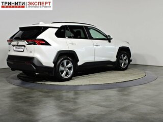 2020 Toyota RAV4 V (XA50), белый, 2947000 рублей, вид 5