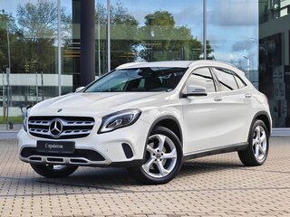 2017 Mercedes-Benz GLA 250 I (X156) Рестайлинг, белый, 2690000 рублей, вид 1