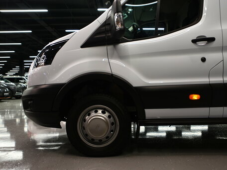 2021 Ford Transit, белый, 5550000 рублей, вид 4