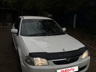 2000 Mazda Familia VIII (BJ), белый, 255000 рублей, вид 1