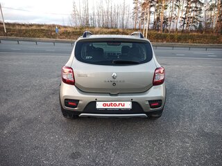 2015 Renault Sandero Stepway II, бежевый, 679000 рублей, вид 3