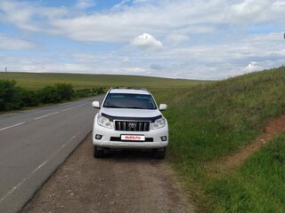 2011 Toyota Land Cruiser Prado 150 Series, белый, 2690000 рублей, вид 3