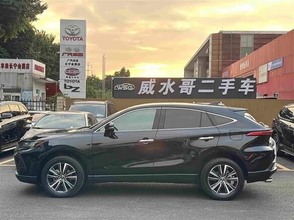 2023 Toyota Harrier IV (XU80), чёрный, 3652000 рублей - вид 4