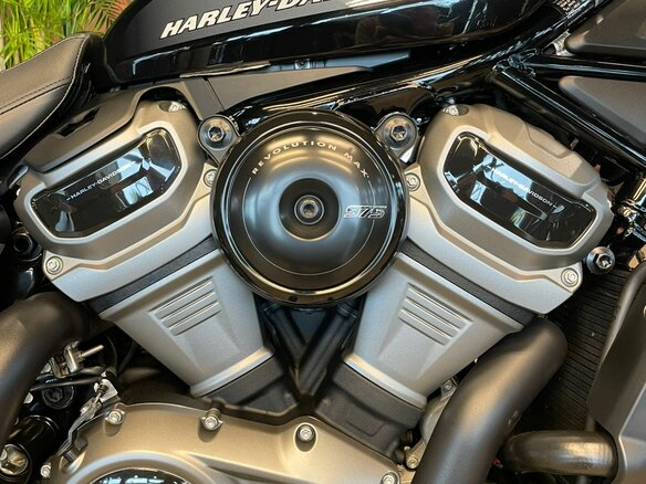 2022 Harley-Davidson Nightster, чёрный, 1400000 рублей - вид 9