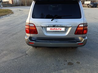 2001 Toyota Land Cruiser 100 Series, серебристый, 1800000 рублей, вид 3