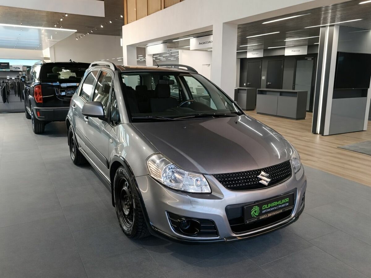 Открыть фотографии: Suzuki SX4 I (Classic) Рестайлинг