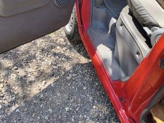 1999 Nissan Vanette Cargo III, красный, 500000 рублей, вид 5