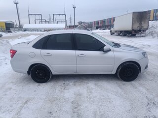 2023 Lada (ВАЗ) Granta I Рестайлинг, серебристый, 800000 рублей, вид 1