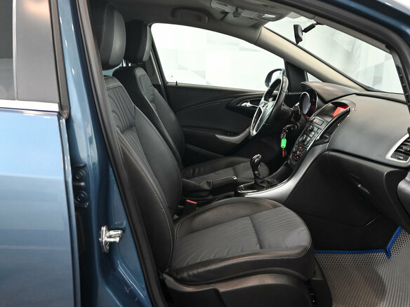 2013 Opel Astra J Рестайлинг, синий, 580000 рублей - вид 10