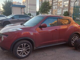 2011 Nissan Juke I, красный, 800000 рублей, вид 3