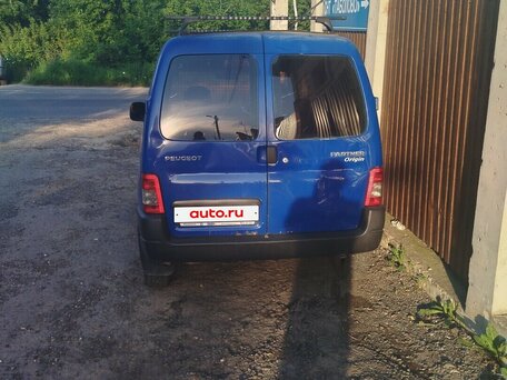 2011 Peugeot Partner, синий, 280000 рублей, вид 2