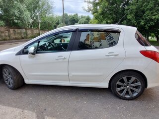 2011 Peugeot 308 I Рестайлинг, белый, 520000 рублей, вид 4