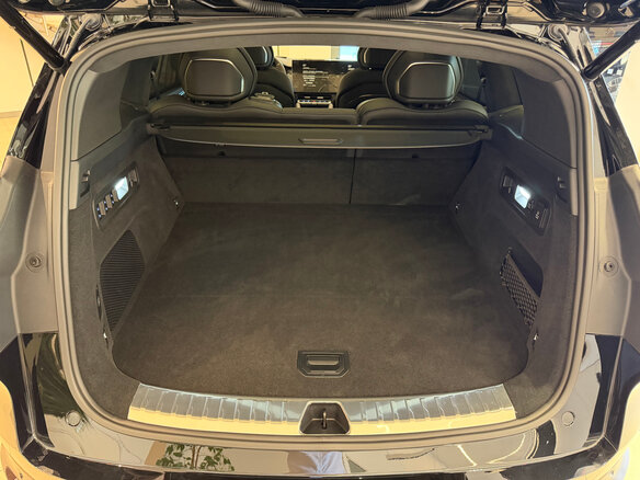 2026 Zeekr 8X 70 kWh, чёрный, 11750000 рублей - вид 30
