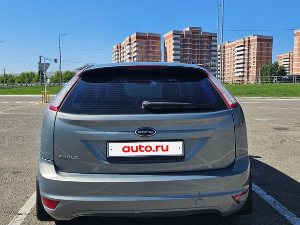2010 Ford Focus II Рестайлинг, серый, 495000 рублей - вид 4