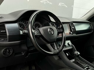 2018 Skoda Kodiaq I, чёрный, 2038200 рублей, вид 5