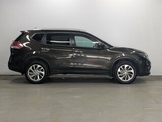2017 Nissan X-Trail III, зелёный, 1790000 рублей, вид 4