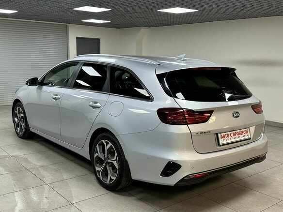 2019 Kia Ceed III, серебристый, 1620000 рублей - вид 6