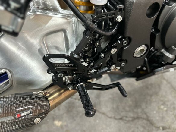 2017 Yamaha MT-10SP, серебристый, 1470000 рублей - вид 21