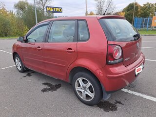 2007 Volkswagen Polo IV Рестайлинг, красный, 500000 рублей, вид 4