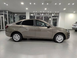 2024 Lada (ВАЗ) Vesta I Рестайлинг (NG), коричневый, 1270000 рублей, вид 4