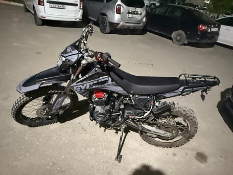 2026 Suzuki B-King, чёрный, 195000 рублей, вид 1