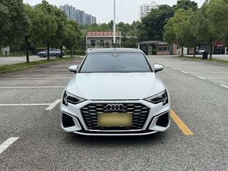 2023 Audi A3 35 TFSI Long IV (8Y), белый, 1470000 рублей, вид 1