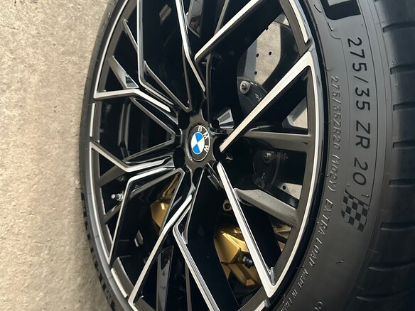 2020 BMW M8 Competition I (F91/F92/F93), серый, 17500000 рублей - вид 13