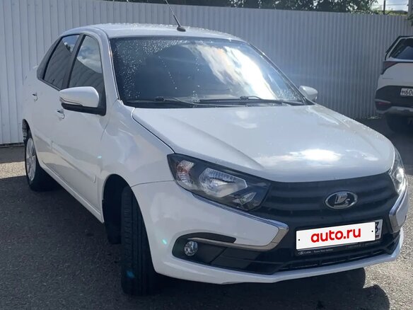 2019 Lada (ВАЗ) Granta I Рестайлинг, белый, 650000 рублей - вид 2
