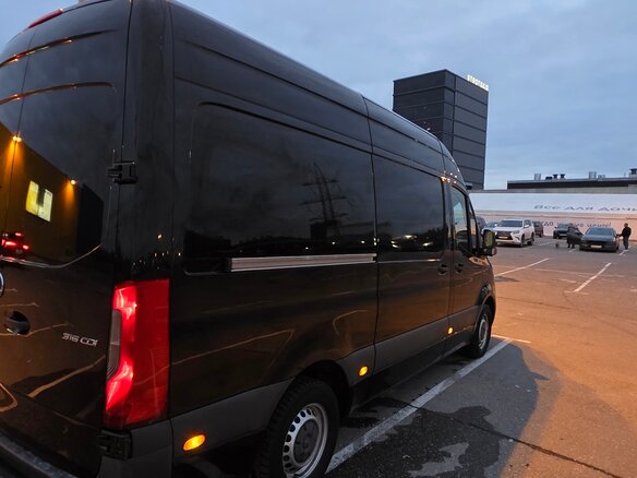 2019 Mercedes-Benz Sprinter, чёрный, 4399999 рублей - вид 2