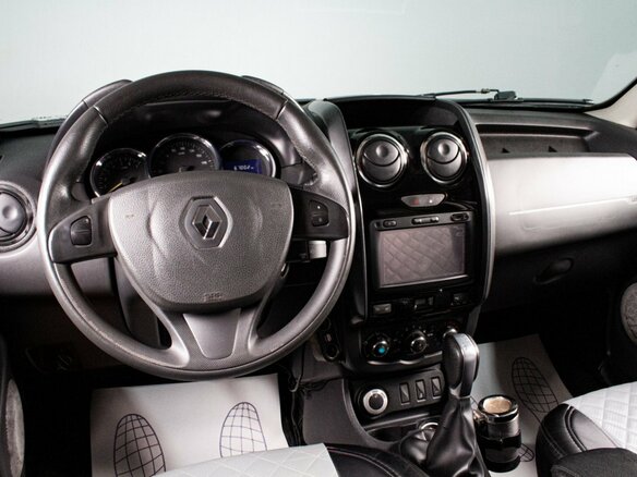 2018 Renault Duster I Рестайлинг, серый, 1609000 рублей - вид 10