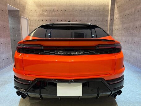 2025 Lamborghini Urus SE I Рестайлинг, оранжевый, 39990000 рублей, вид 3