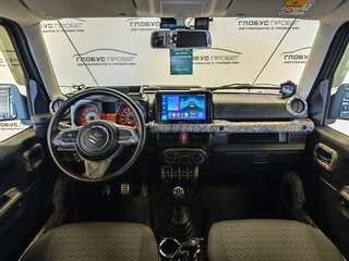 2020 Suzuki Jimny IV, зелёный, 2550000 рублей, вид 4