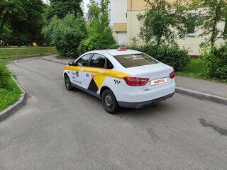 2021 Lada (ВАЗ) Vesta I, белый, 680000 рублей, вид 4